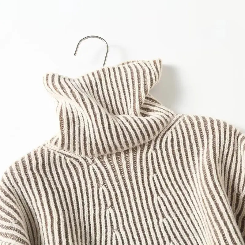 Aubree | French Turtleneck