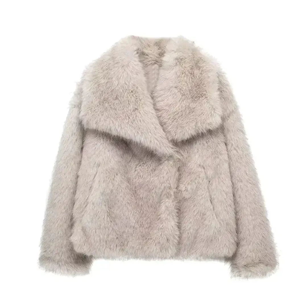 Esmeralda | Premium Faux Fur Coat