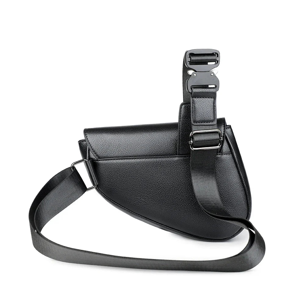 Debby | Urban Saddle Crossbody Bag