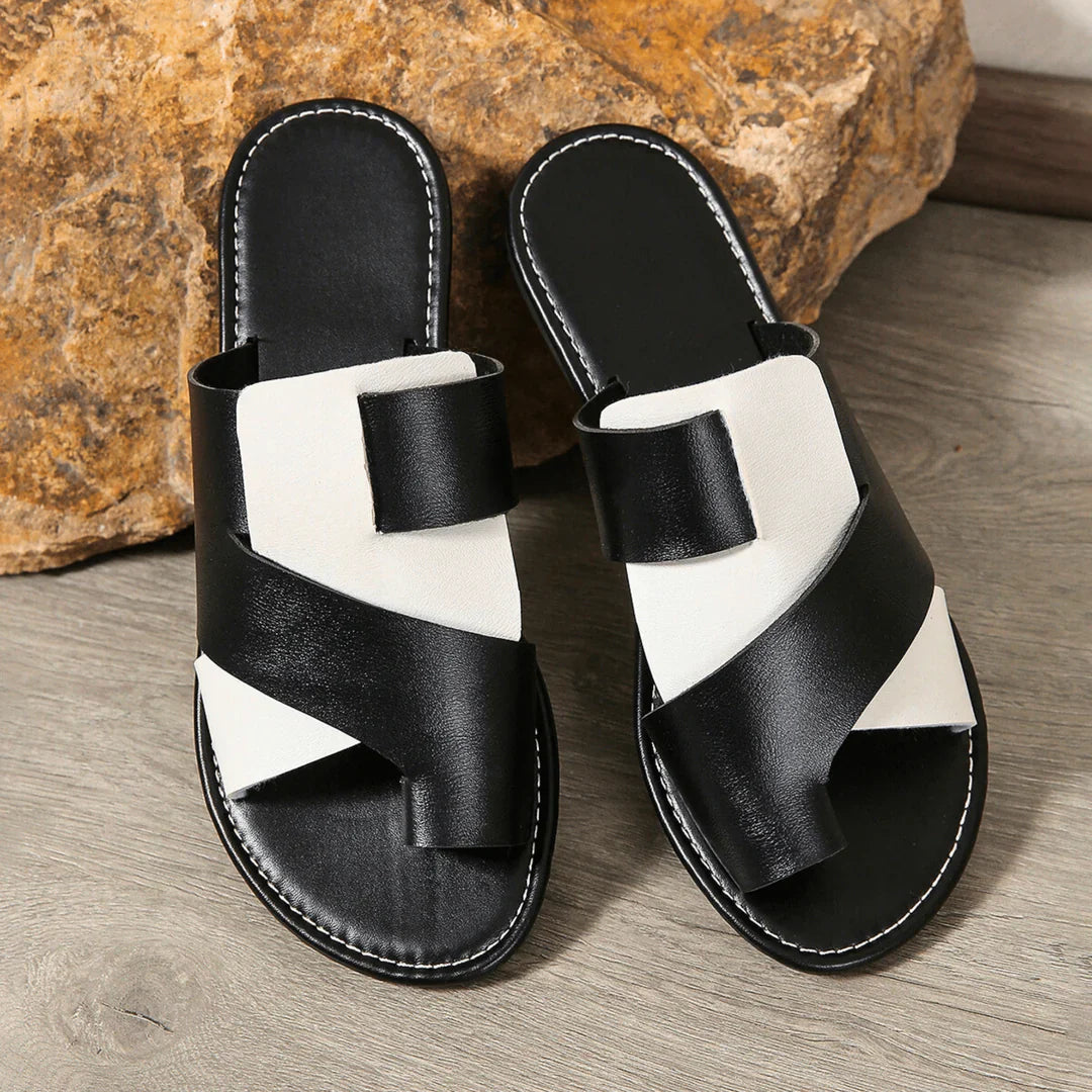 Axora | Cross-Step Slides